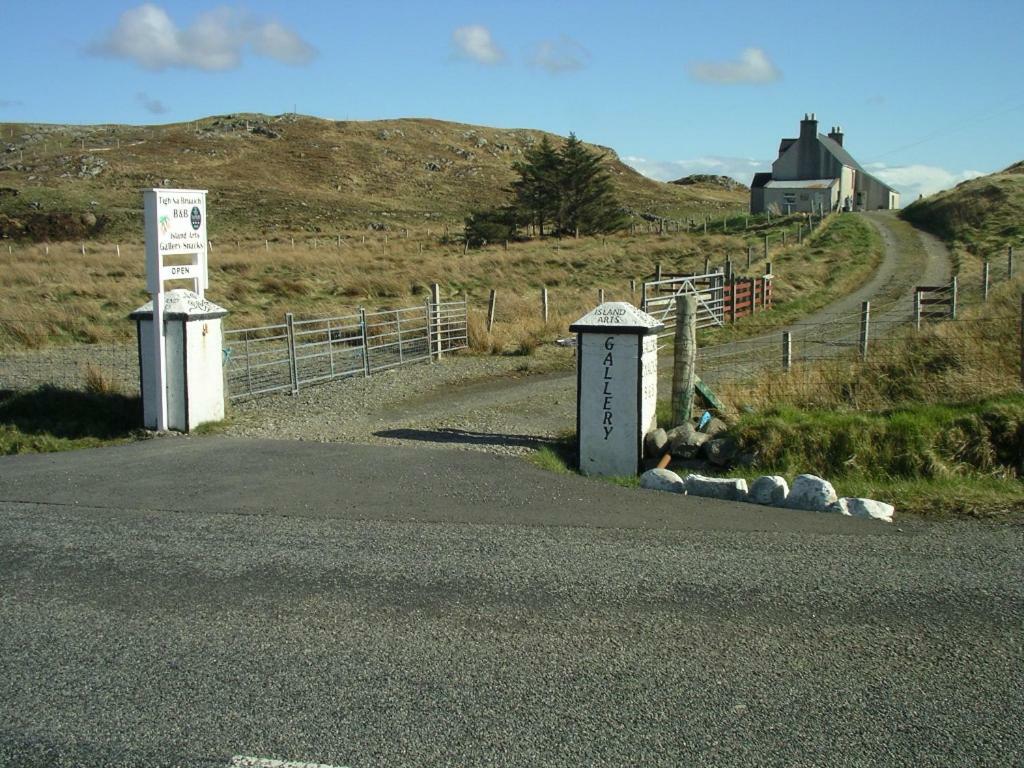 Tighnabruaich Bed And Breakfast Balallan Экстерьер фото